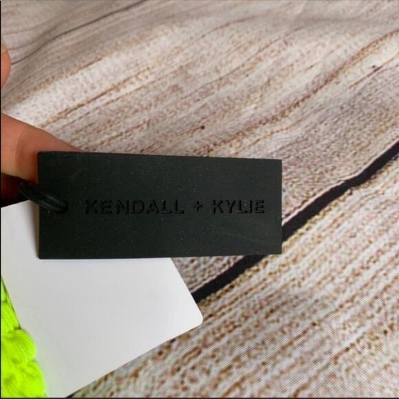 Kendall + Kylie Henely Top Swimsuit Bikini - Picture 3 of 9